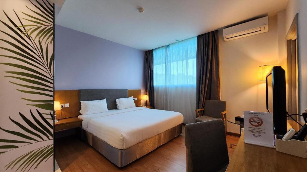 D North Star Hotel & Spa Сандакан Экстерьер фото