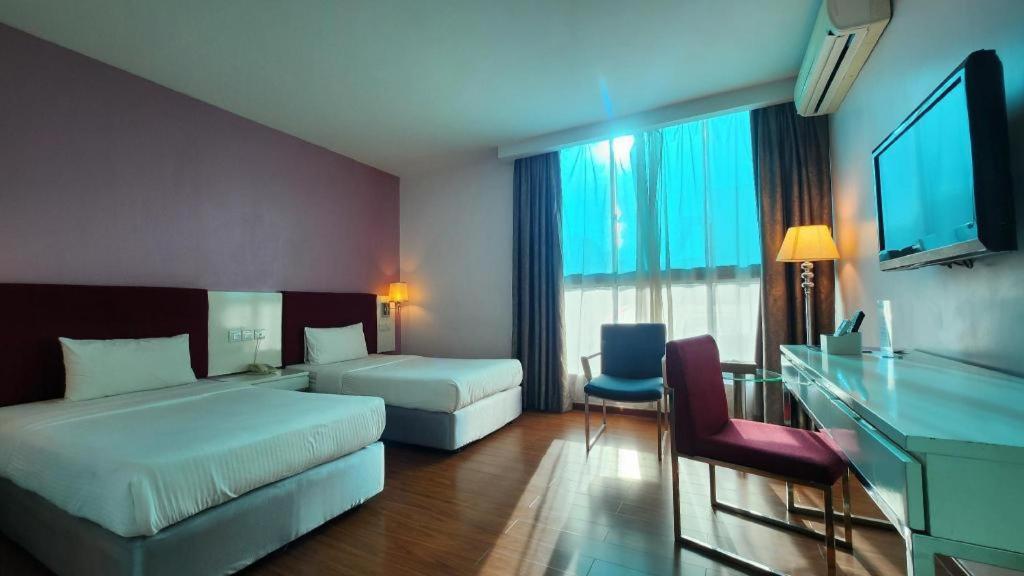 D North Star Hotel & Spa Сандакан Экстерьер фото