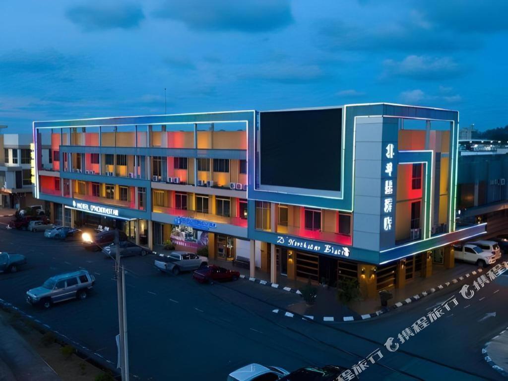D North Star Hotel & Spa Сандакан Экстерьер фото